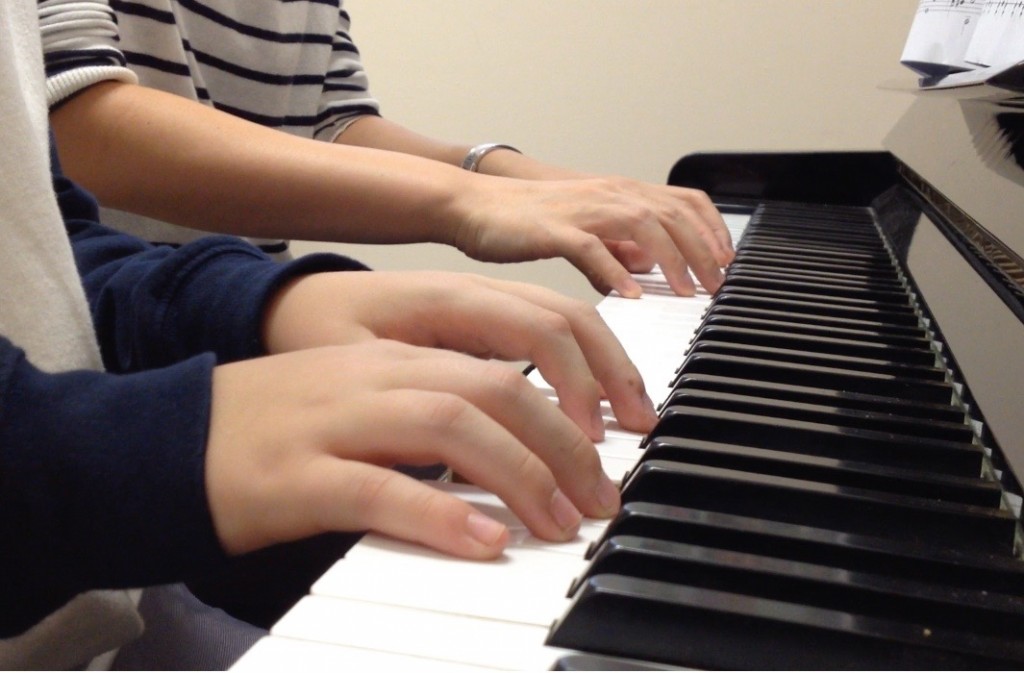 First step to learn piano